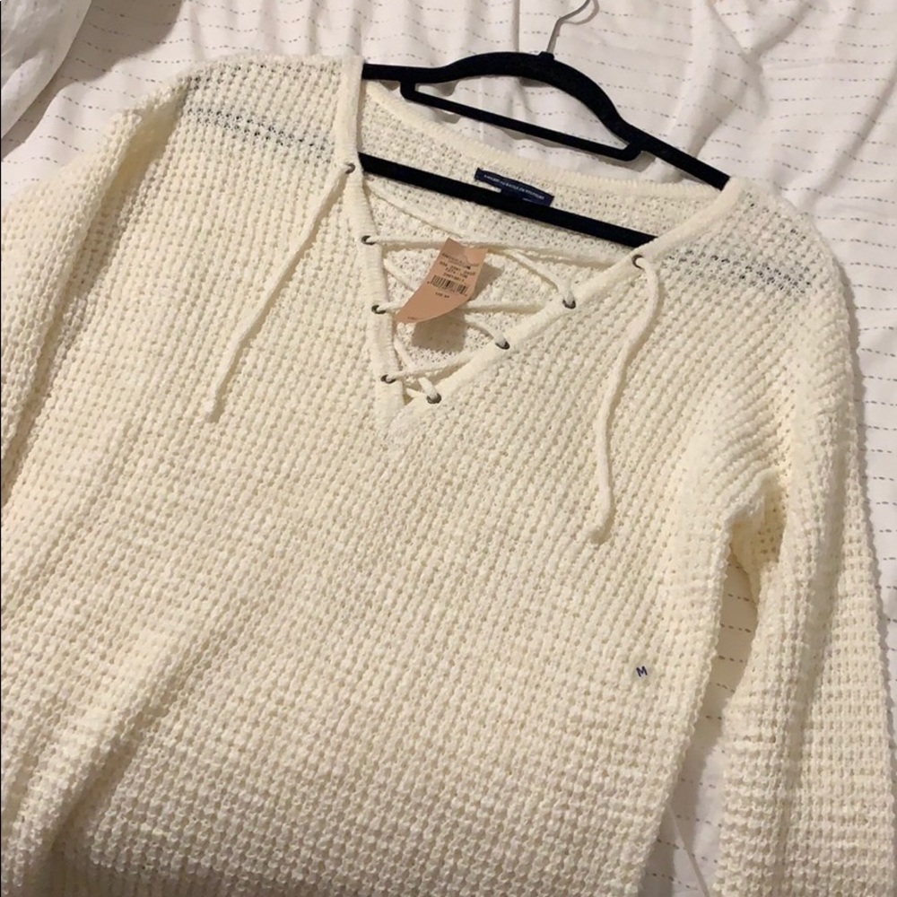American eagle criss-cross sweater